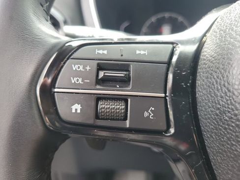 Used 2023 Honda Pilot EX-L image 32