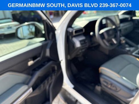 Used 2025 Toyota Tacoma 4x4 Double Cab Hybrid image 11