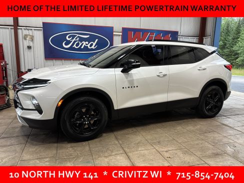 Used 2024 Chevrolet Blazer LT w/ Midnight/Sport Edition AWD/4WD image 4