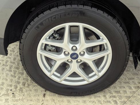 Used 2022 Ford Edge SEL w/ Cargo Accessory Package image 12