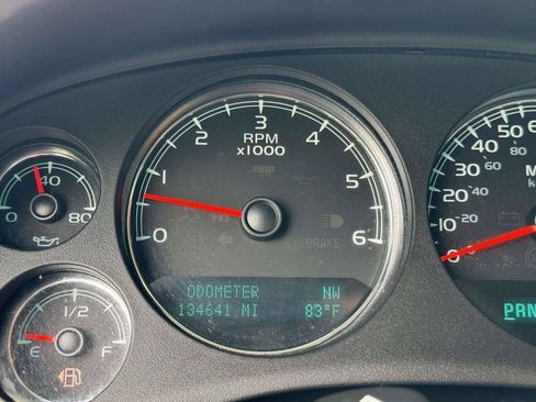 Used 2014 GMC Yukon SLT AWD/4WD image 13