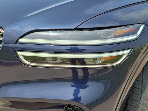 Used 2025 Genesis GV70 2.5T AWD/4WD image 30