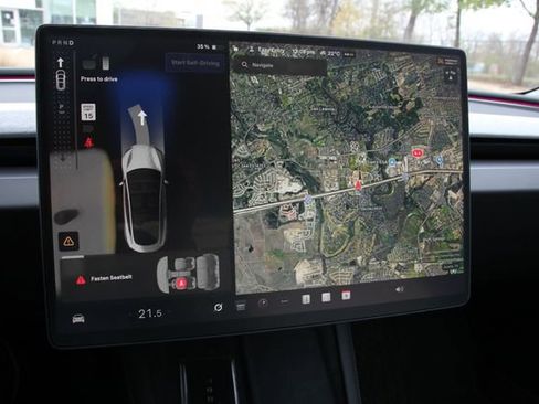 Used 2024 Tesla Model 3 Standard Range image 20