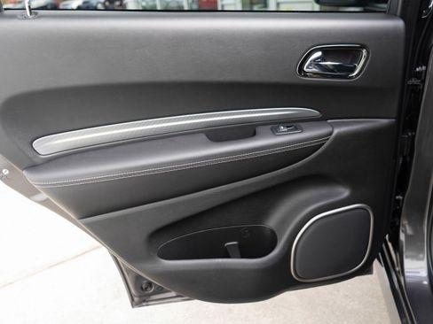 Used 2018 Dodge Durango SRT w/ SRT Interior Appearance Group image 28