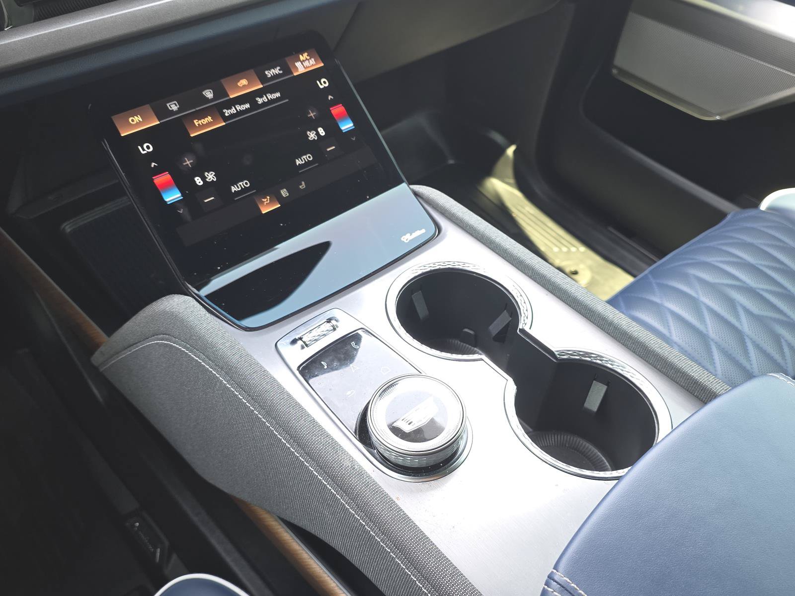 Certified 2026 Cadillac Vistiq Premium Luxury w/ LPO, Floor Liner Package AWD/4WD image 31