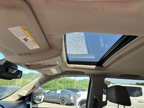 Used 2018 GMC Sierra 1500 SLT AWD/4WD image 14