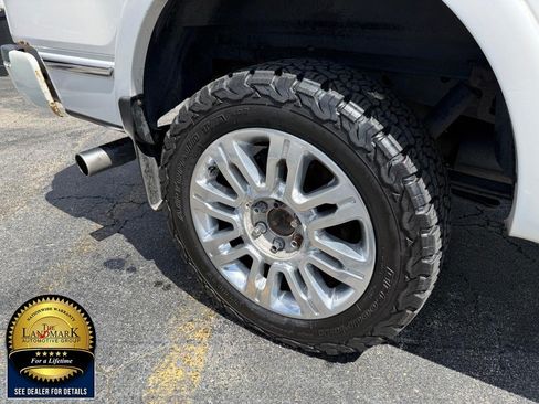Used 2013 Ford F150 Platinum w/ Max Trailer Tow Pkg AWD/4WD image 21