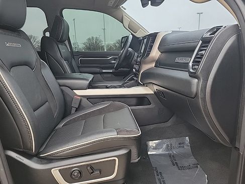 Used 2020 RAM 1500 Laramie AWD/4WD image 19
