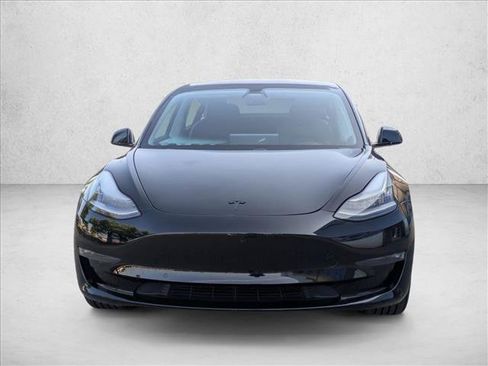 Used 2019 Tesla Model 3 Performance AWD/4WD image 2