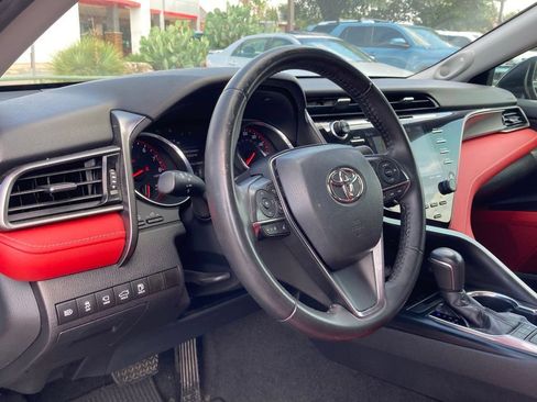 Used 2019 Toyota Camry XSE w/ Driver Assist Package FWD image 9