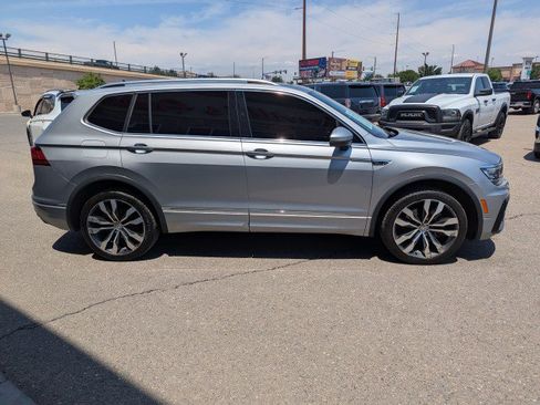 Used 2021 Volkswagen Tiguan SEL Premium R-Line AWD/4WD image 6