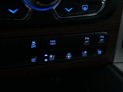 Used 2017 RAM 1500 Laramie w/ Convenience Group AWD/4WD image 23