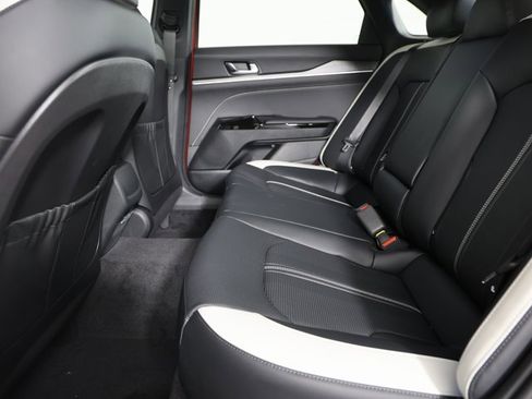 New 2026 Kia K5 GT-Line image 8