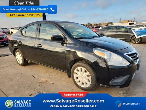 Used 2016 Nissan Versa S image 5