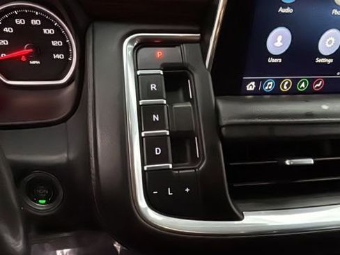 Used 2021 Chevrolet Suburban High Country w/ Premium Package image 30