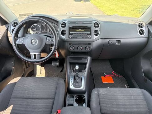 Used 2013 Volkswagen Tiguan S AWD/4WD image 18