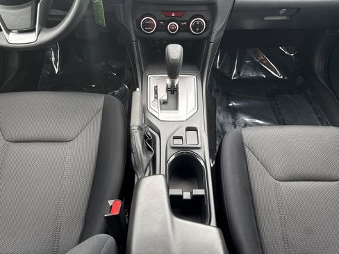 Certified 2021 Subaru Crosstrek 2.0i image 18