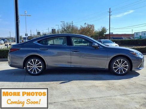 Used 2021 Lexus ES 250 w/ Premium Package image 3