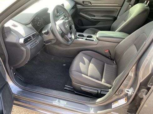 Used 2024 Nissan Altima 2.5 S FWD image 53