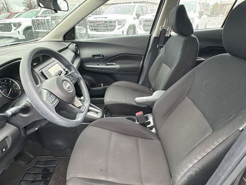 Used 2024 Nissan Kicks S image 9