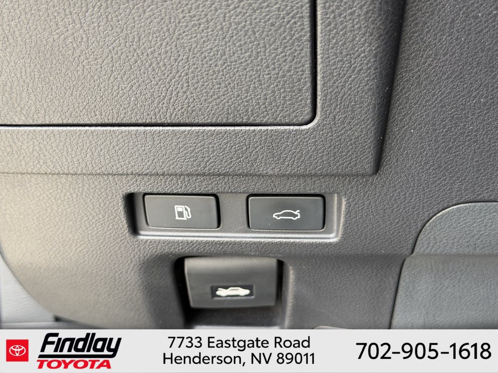 Used 2024 Lexus ES 350 w/ Premium Package FWD image 16