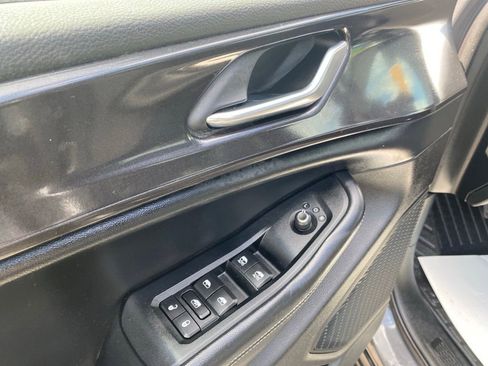 Used 2023 Jeep Grand Cherokee L Laredo AWD/4WD image 27