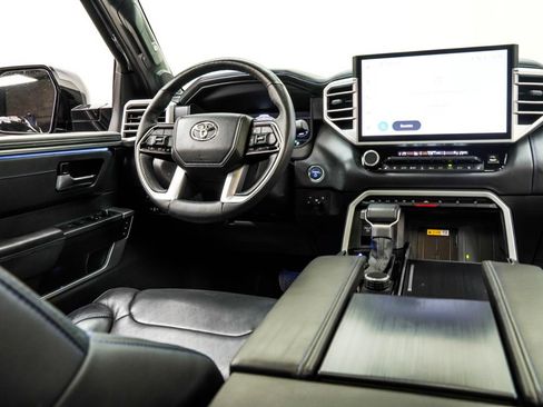 Used 2024 Toyota Sequoia Platinum AWD/4WD image 24