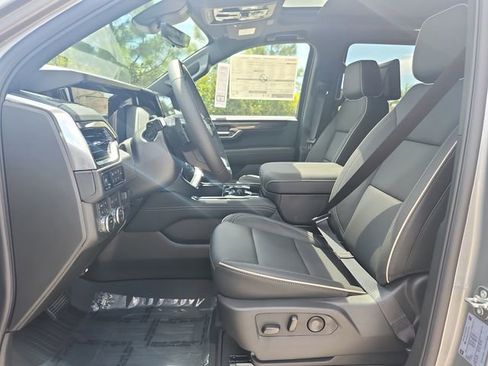 New 2026 GMC Yukon Elevation w/ Elevation Premium Package AWD/4WD image 19