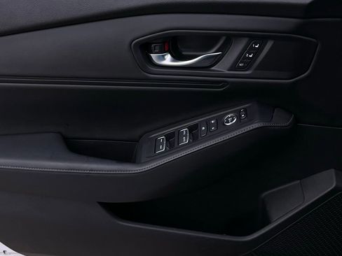 Used 2025 Honda Accord Sport image 21