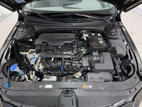 New 2026 Hyundai Elantra SEL Sport Premium FWD image 7