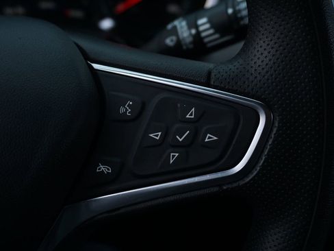 Used 2024 Chevrolet Equinox LS w/ LS Convenience Package image 20