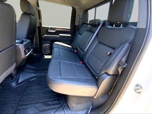 Used 2025 GMC Sierra 2500 Denali w/ Denali Reserve Package AWD/4WD image 21