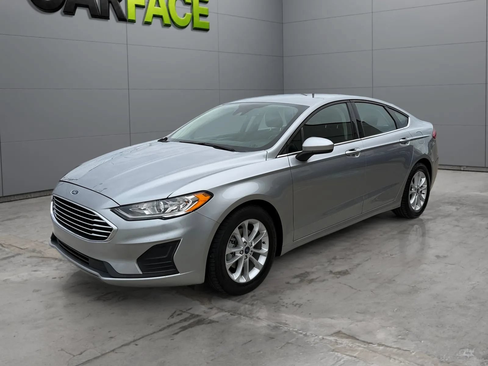 Used 2020 Ford Fusion SE FWD image 6