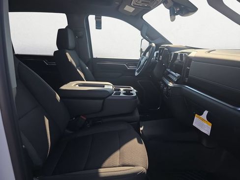 New 2026 Chevrolet Silverado 2500 LT w/ All Star Edition AWD/4WD image 15
