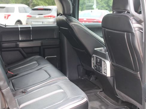 Used 2018 Ford F150 Platinum w/ Equipment Group 701A Luxury AWD/4WD image 14