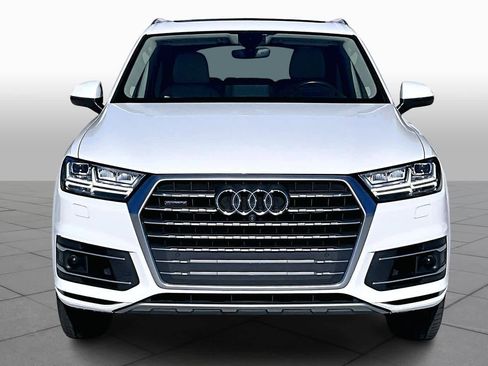 Used 2018 Audi Q7 3.0T Prestige w/ Prestige Package image 4
