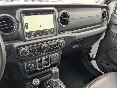 Used 2021 Jeep Wrangler Unlimited Sahara image 22