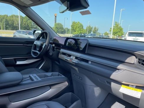 New 2026 Kia EV9 Light image 32