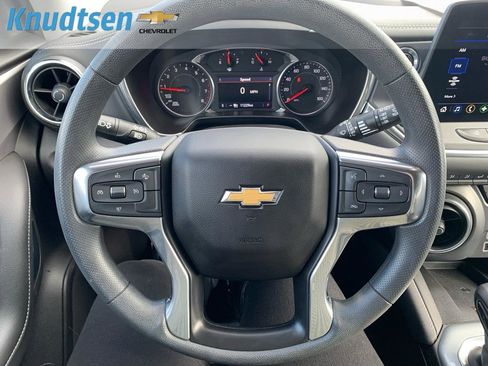 Certified 2024 Chevrolet Blazer LT w/ Convenience Package image 20