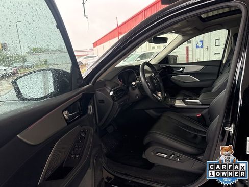 Used 2023 Acura MDX SH-AWD w/ Technology Package image 9