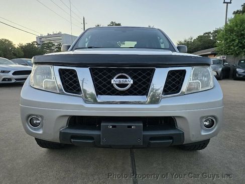 Used 2012 Nissan Frontier SV RWD image 4
