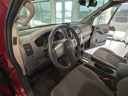Used 2013 Nissan Xterra S w/ Value Package RWD image 27