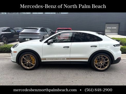 Used 2025 Porsche Cayenne Turbo GT AWD/4WD image 1