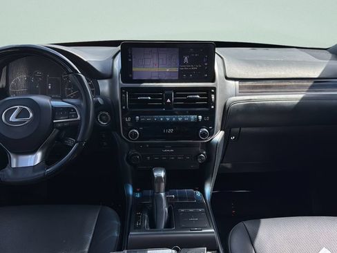 Used 2023 Lexus GX 460 Premium w/ Premium Package AWD/4WD image 12