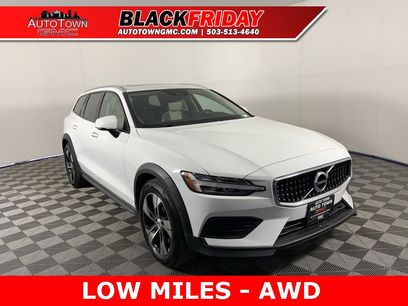 Used 2020 Volvo V60 T5 Cross Country