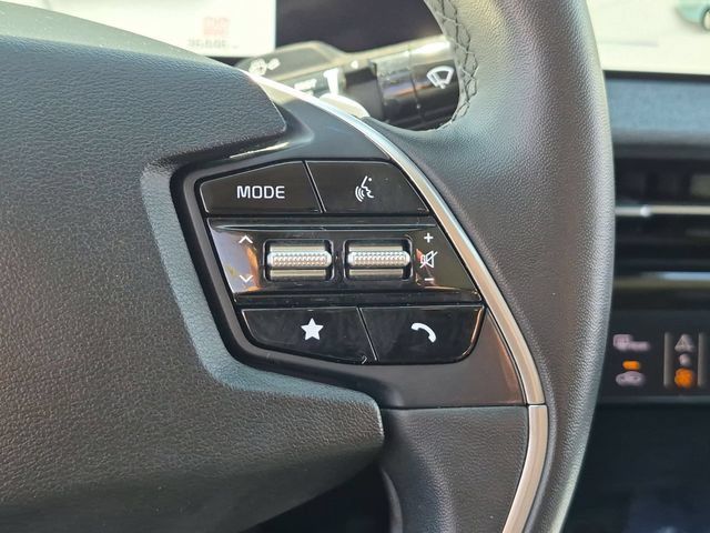 Used 2023 Kia EV6 Wind RWD image 17