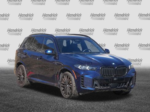 Certified 2024 BMW X5 xDrive40i w/ M Sport Package image 2