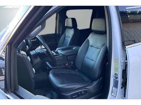 Used 2022 GMC Sierra 2500 SLT image 19