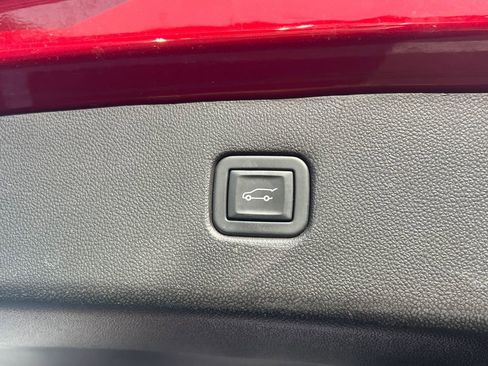Used 2023 Chevrolet Blazer LT w/ Convenience Package FWD image 16
