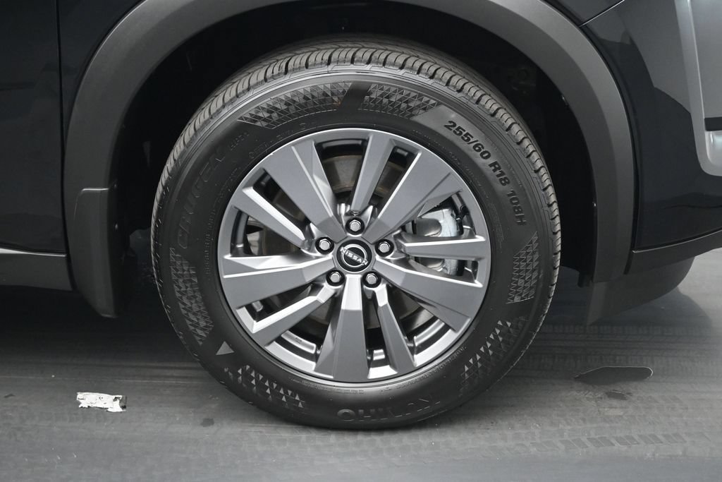 Used 2025 Nissan Pathfinder SV w/ SV Premium Package AWD/4WD image 26